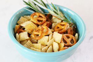 Homemade Gluten-Free + Vegan Snack Mix | Julie's Kitchenette